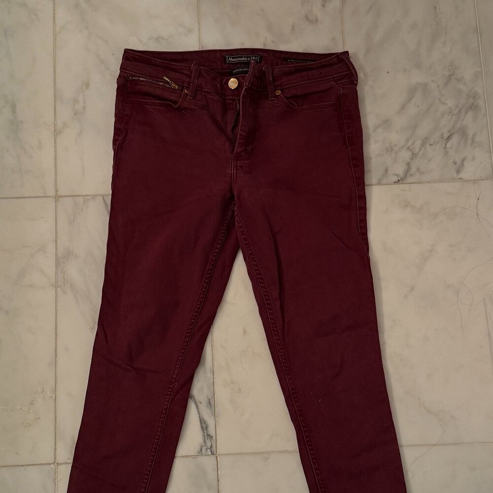 Abercrombie & Fitch burgundy super skinny jeans